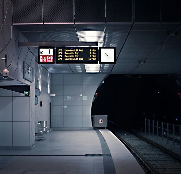 innovative web platform hub